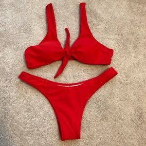 Brand new bathing suit... great material!